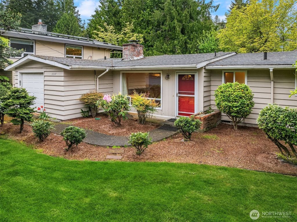 Photo of 10210 NE 23rd Street, Bellevue, WA 98004 (MLS # 2484860)