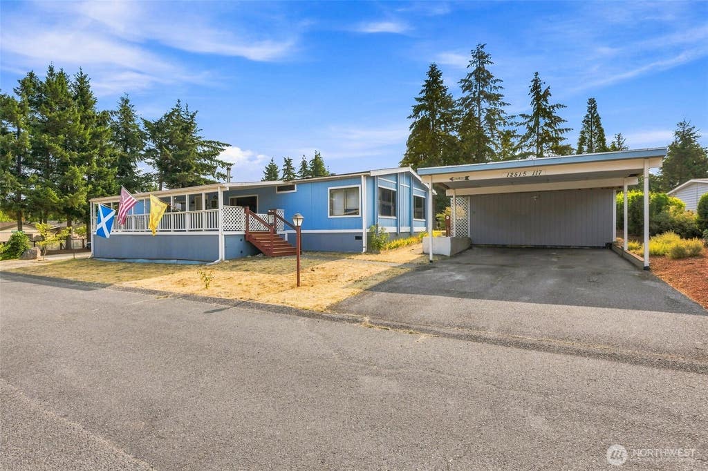 Photo of 12515 122nd Avenue Ct E #117, Puyallup, WA 98374 (MLS # 2564383)