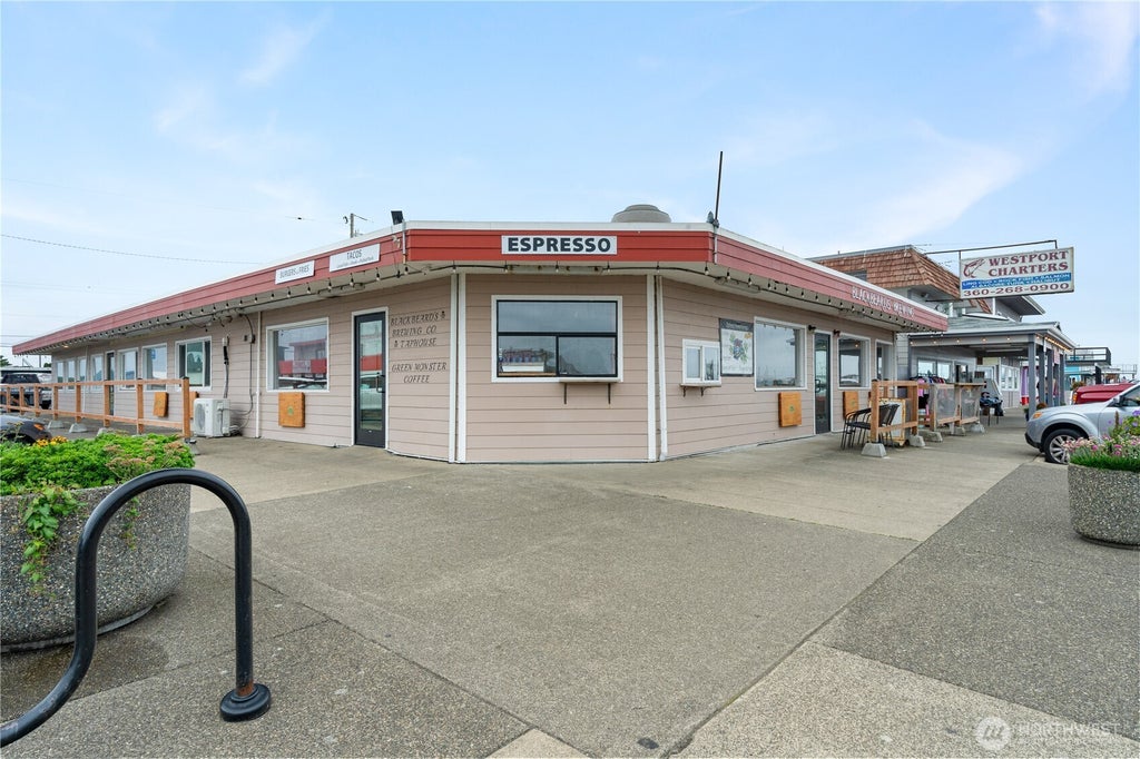 Photo of 2401 Westhaven Drive, Westport, WA 98595 (MLS # 2582771)