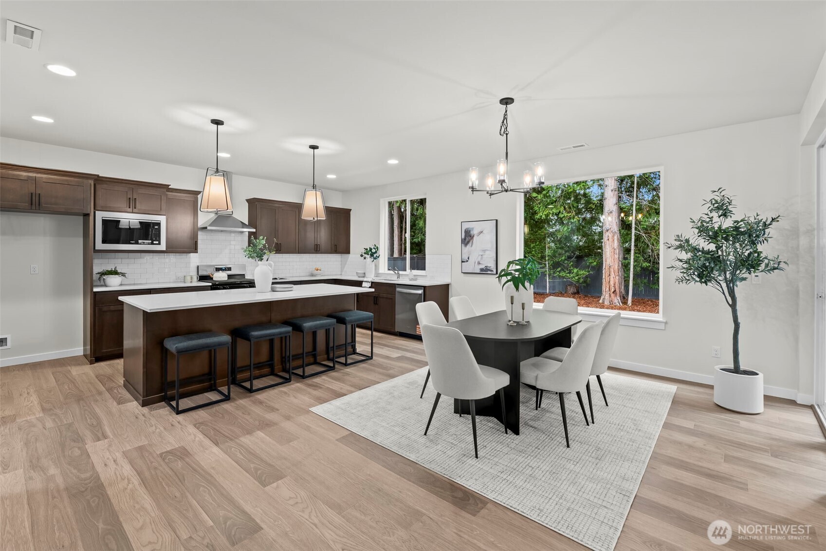 15212 106th Avenue E