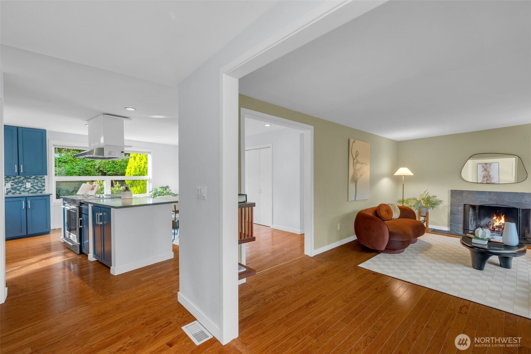 2537 NE 97th Street