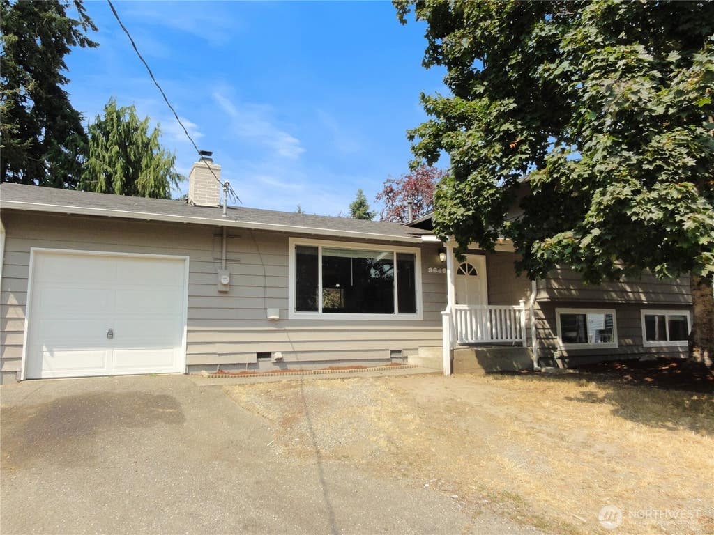 Photo of 3646 S 292nd Place, Auburn, WA 98001 (MLS # 2569112)