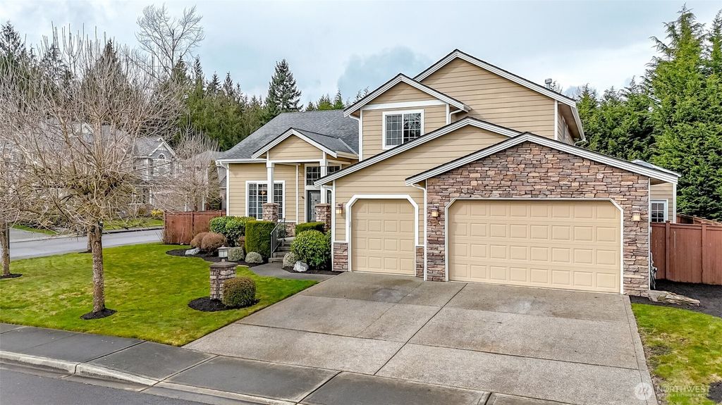 Photo of 21305 62ND Street Ct E, Lake Tapps, WA 98391 (MLS # 2487621)