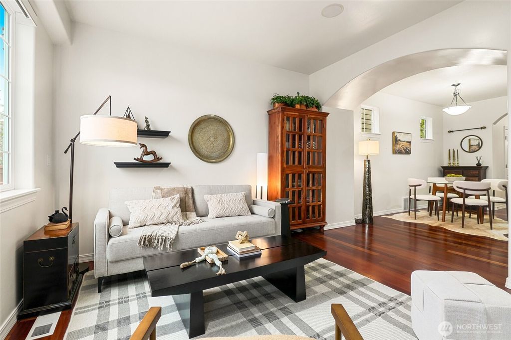 Photo of 24124 40th Avenue SE, Bothell, WA 98021 (MLS # 2513602)