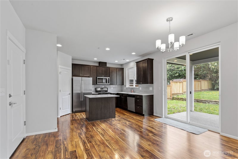 2906 S 135th Street