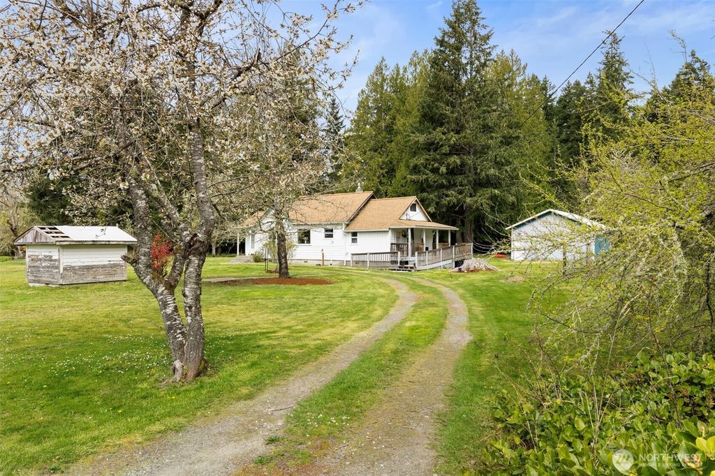 Photo of 3550 NW Mountian View Road, Silverdale, WA 98383 (MLS # 2506386)