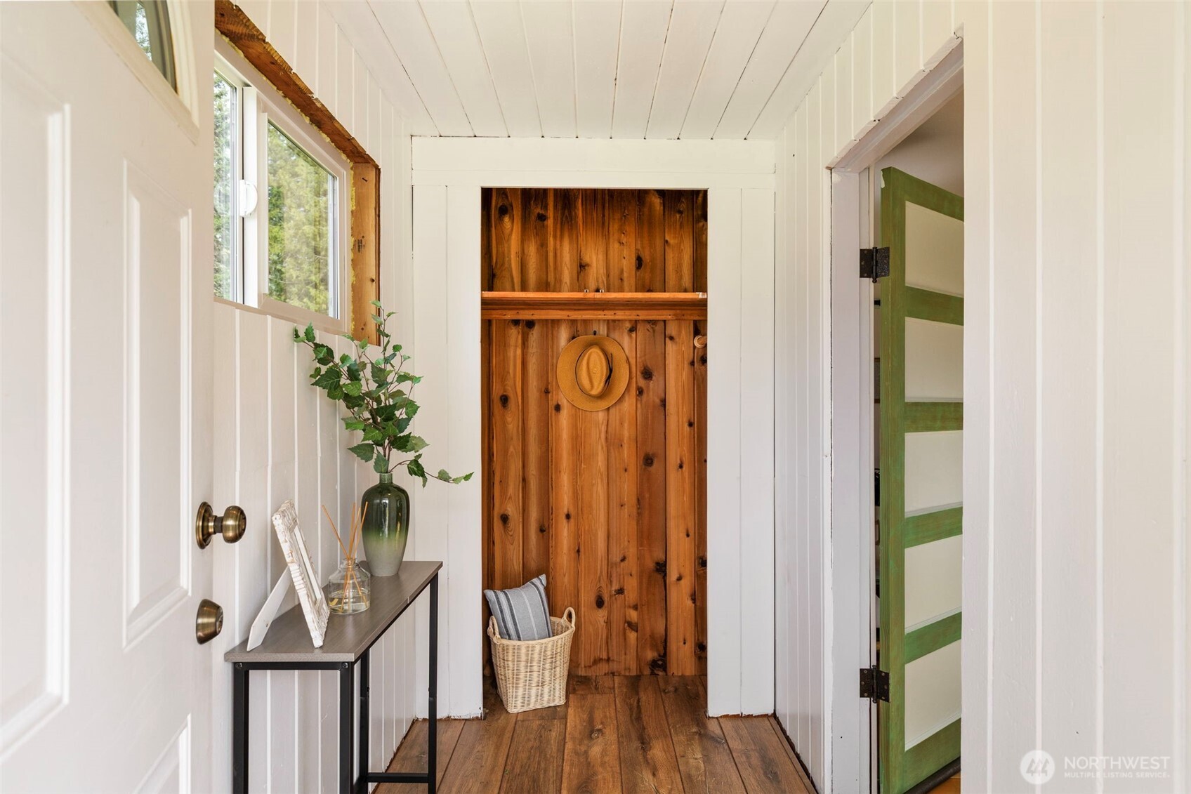 3550 NW Mountain View Road