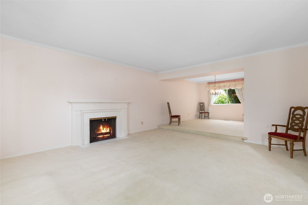 Photo of 13811 119th Avenue NE, Kirkland, WA 98034 (MLS # 2395232)