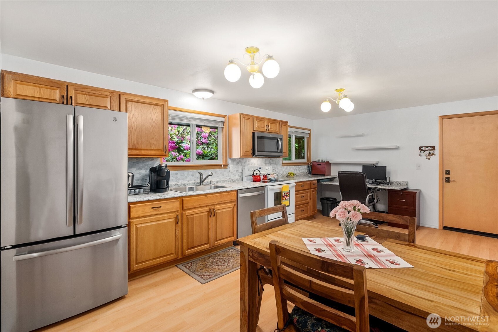 936 Gregory Way SE