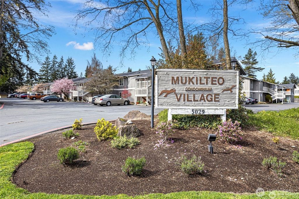 Photo of 5029 84th Street SW, Mukilteo, WA 98275 (MLS # 2479607)