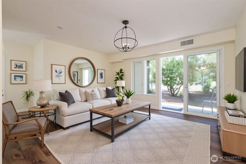 Photo of 5029 84th Street SW, Mukilteo, WA 98275 (MLS # 2479607)