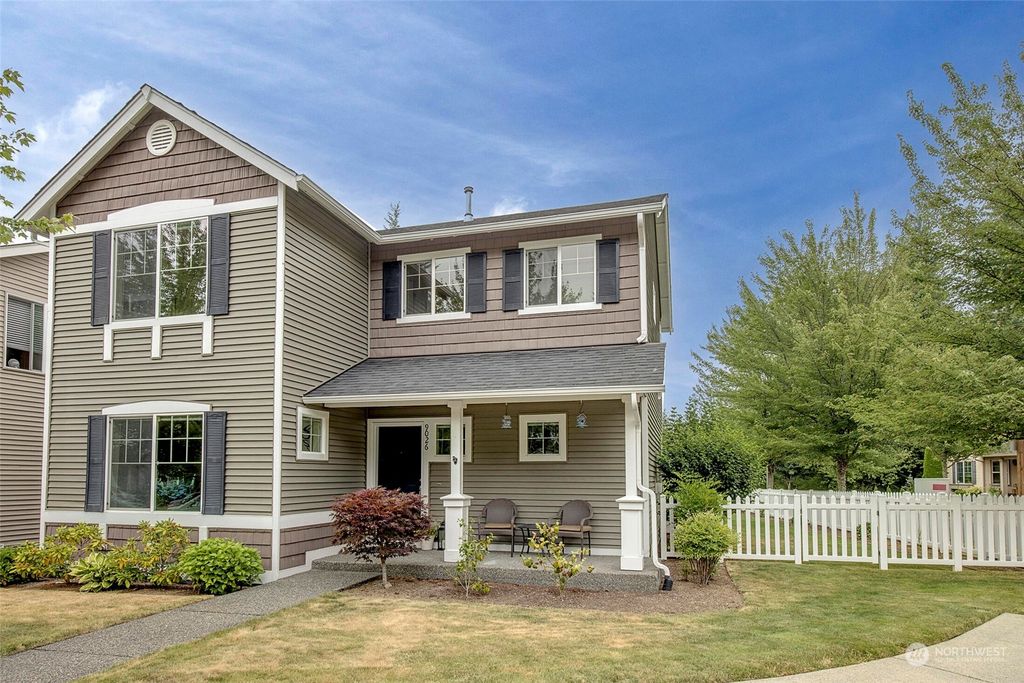 Photo of 9026 Venn Avenue SE, Snoqualmie, WA 98065 (MLS # 2143191)