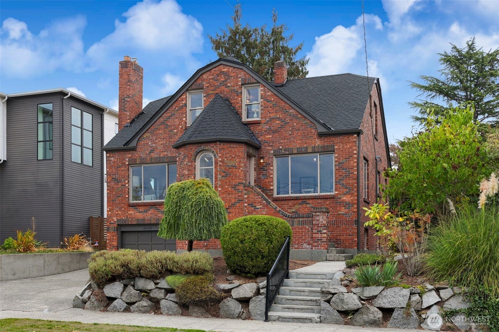 Photo of 8046 11th Avenue NW, Seattle, WA 98117 (MLS # 2589133)