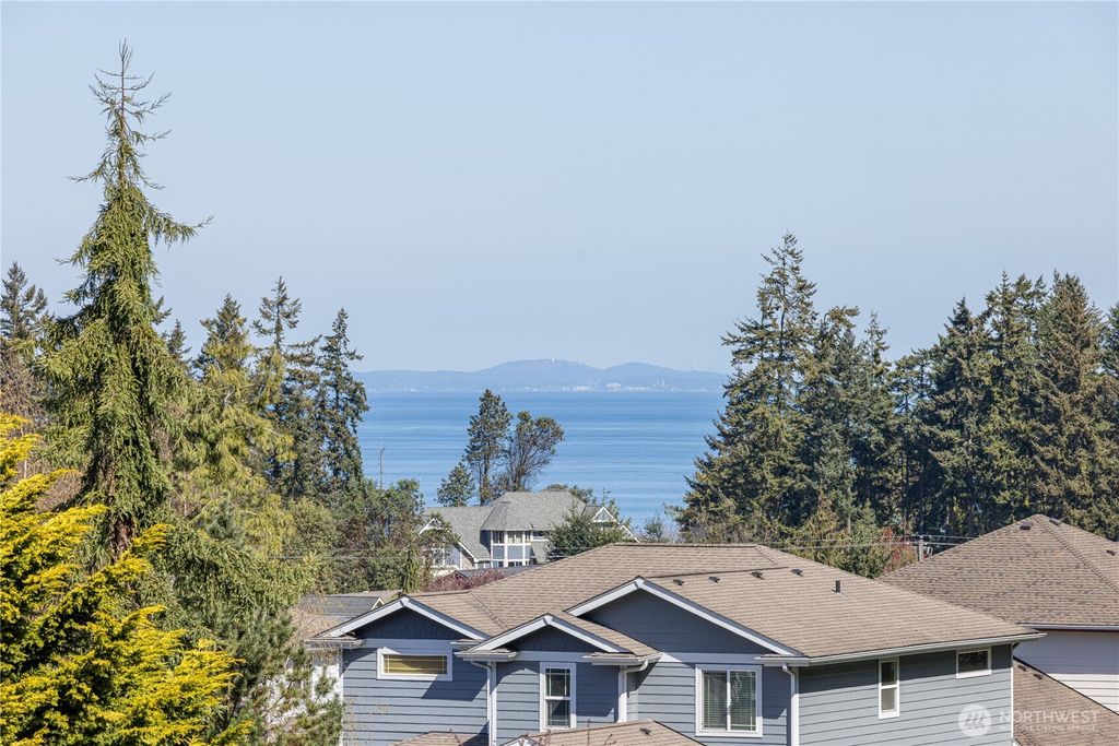 Photo of 2234 W 12th Street, Port Angeles, WA 98363 (MLS # 2506619)