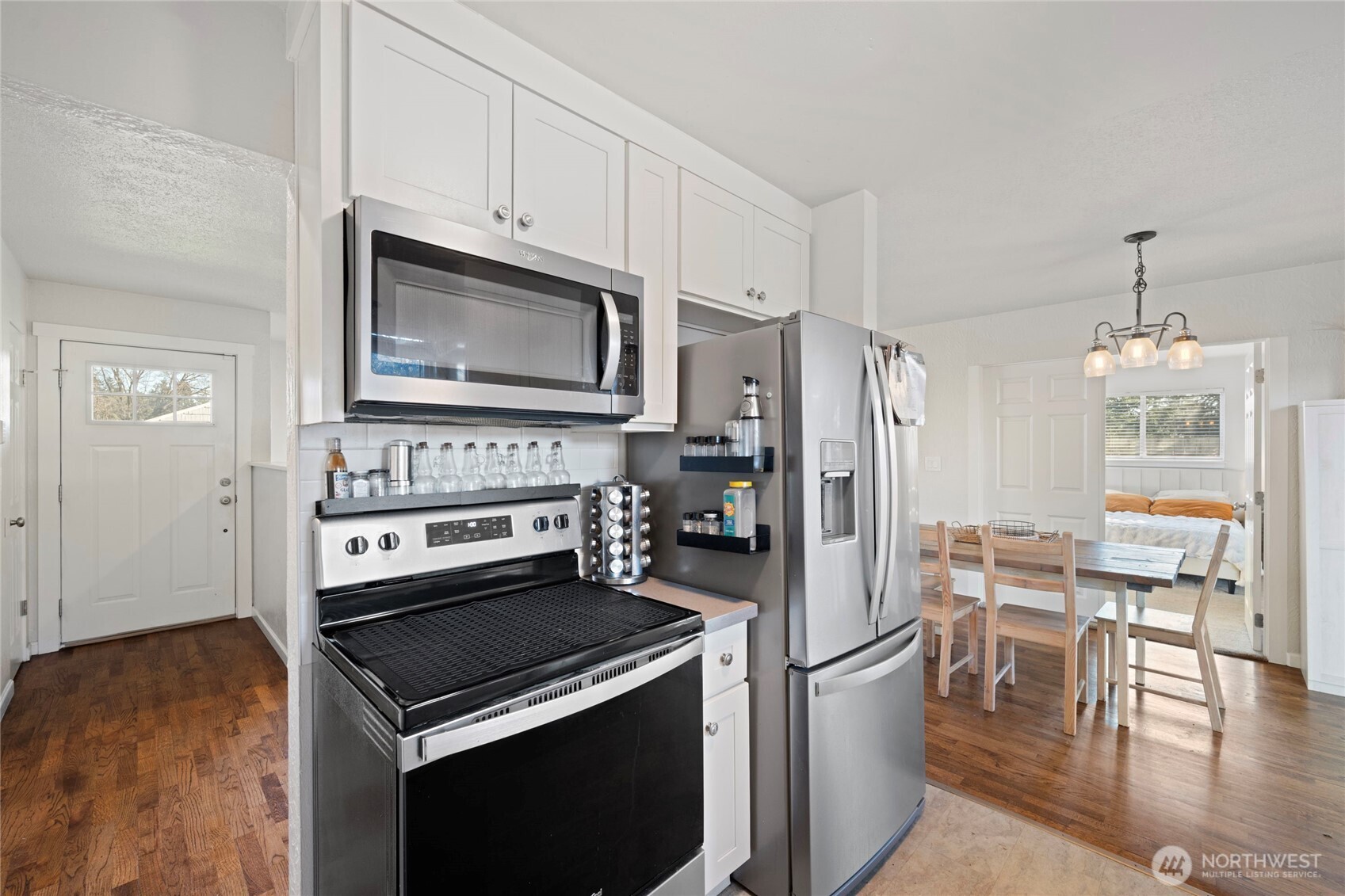 12162 Ainsworth Avenue S