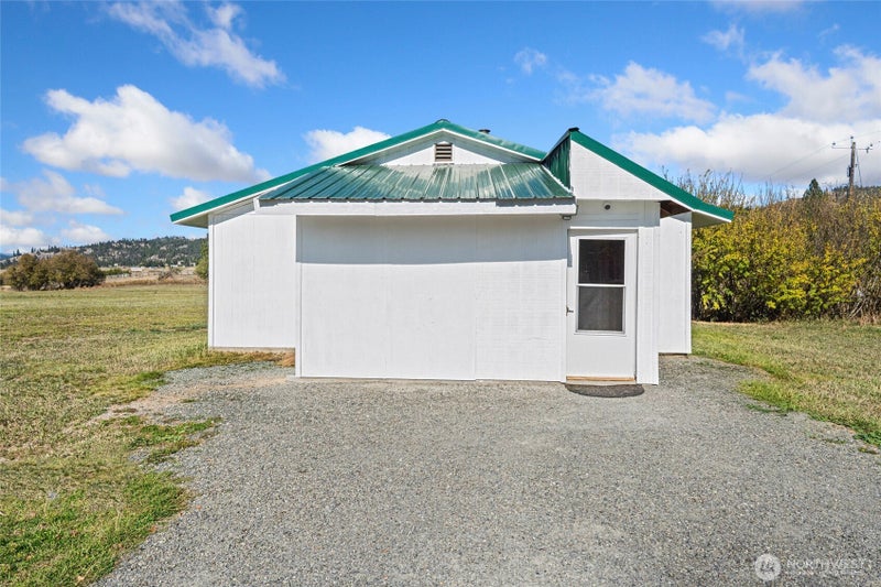 1028 Old Highway 12 Mile Road