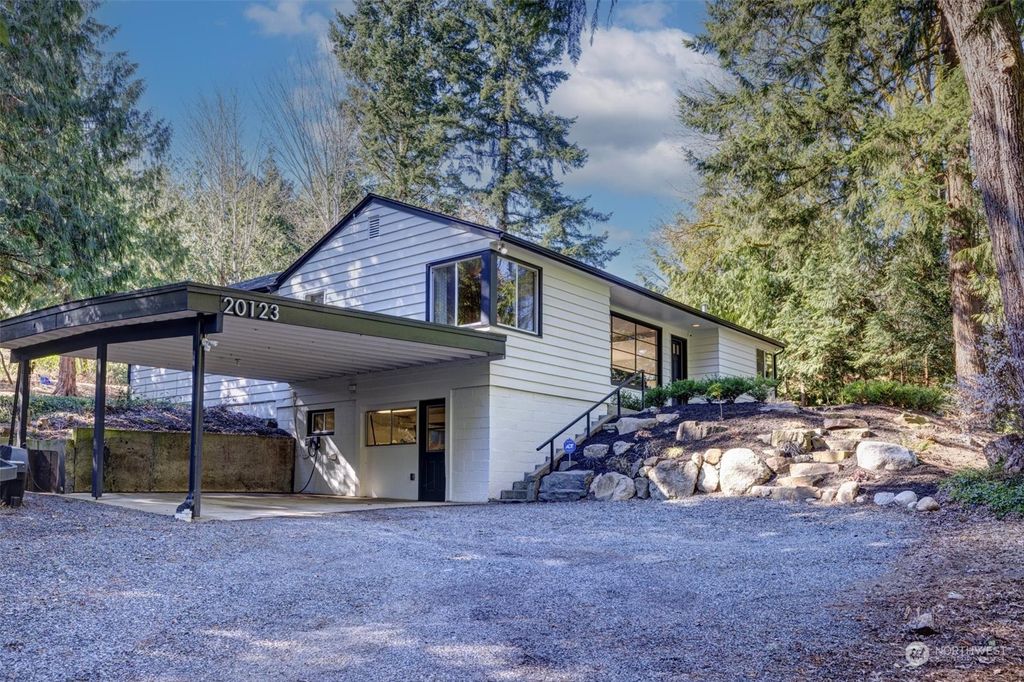 Photo of 20123 60th Avenue NE, Kenmore, WA 98028 (MLS # 2213172)