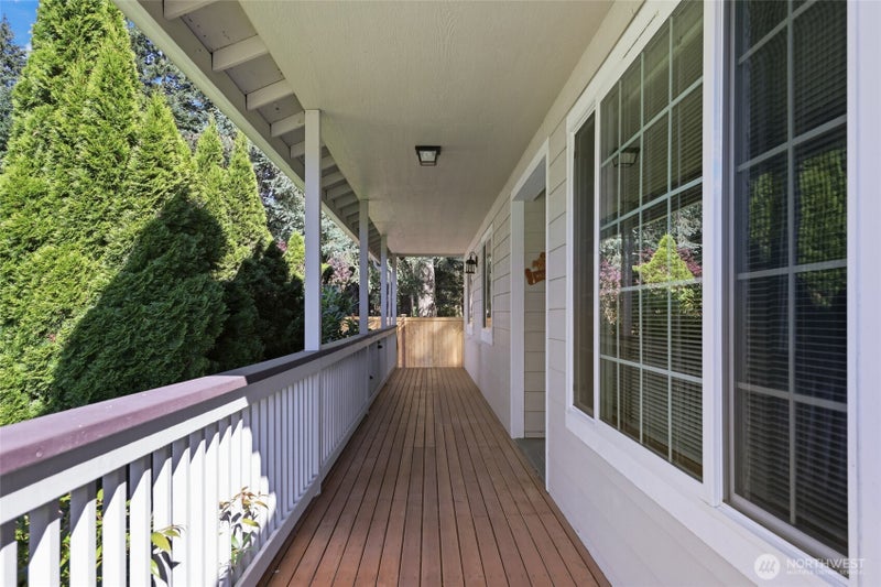 506 Nieland Loop SE