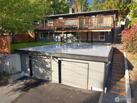 Photo of 11224 35th Avenue SW, Seattle, WA 98146 (MLS # 2592536)