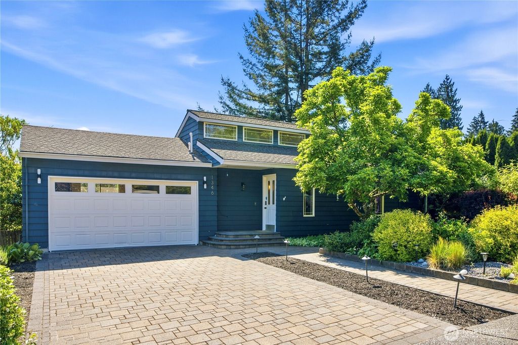 Photo of 1346 177th Avenue NE, Bellevue, WA 98008 (MLS # 2529112)