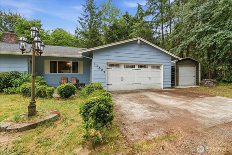 Photo of 11605 85th Avenue E, Puyallup, WA 98373 (MLS # 2548825)