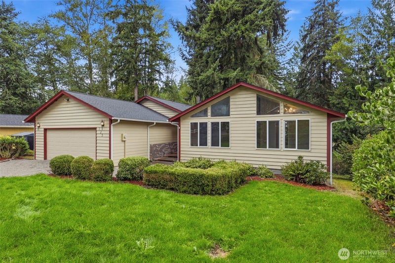 325 Rollingwood Drive