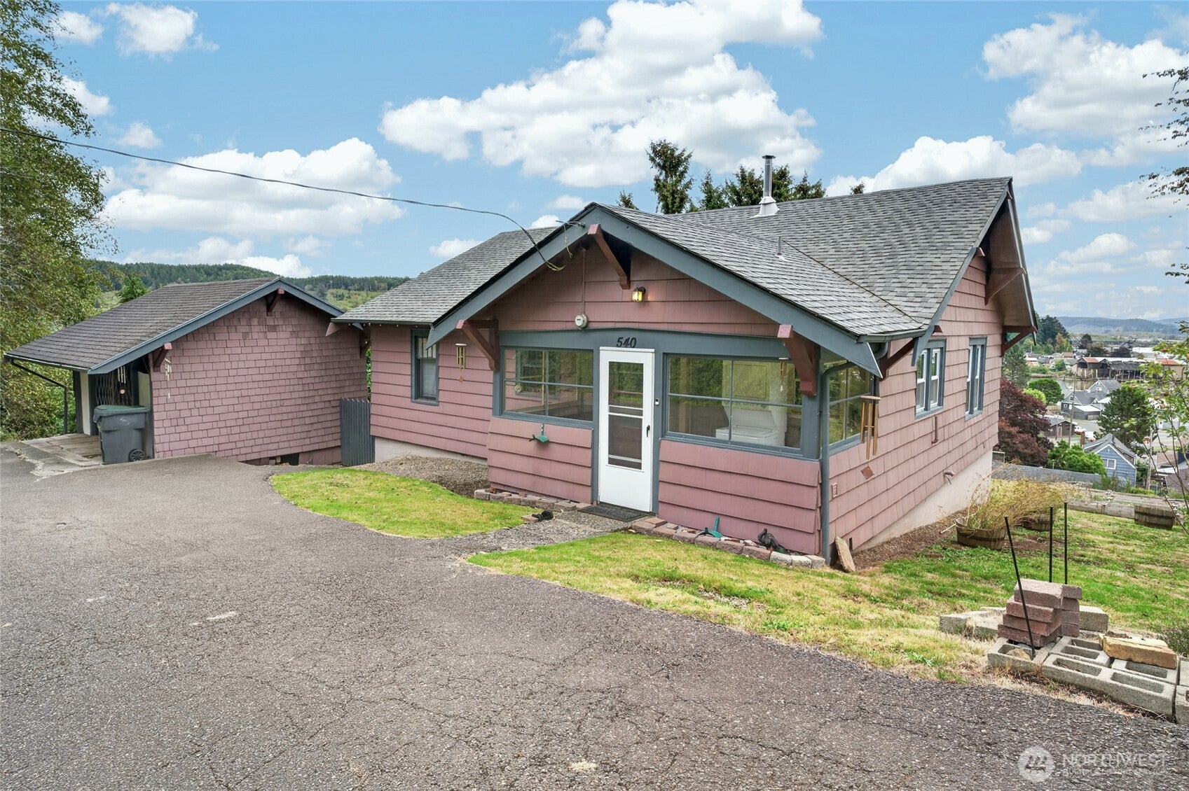 540 View Court