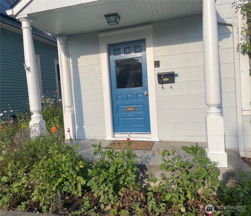 1416 Humboldt Street