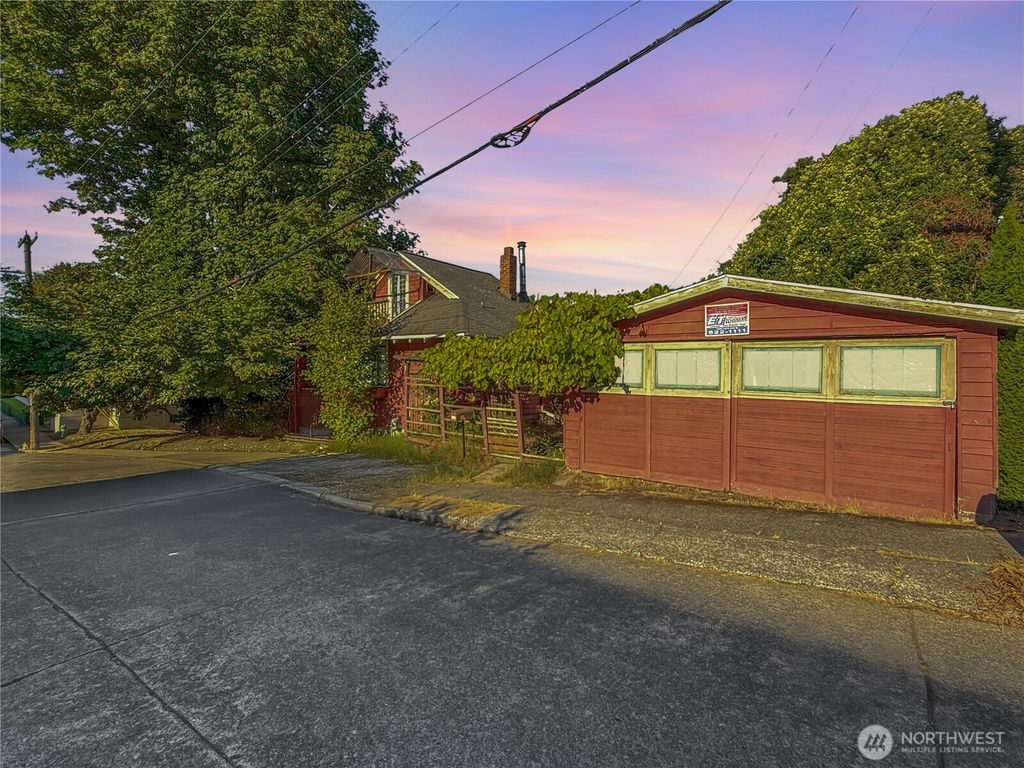 Photo of 801 Newton Street, Seattle, WA 98109 (MLS # 2419203)