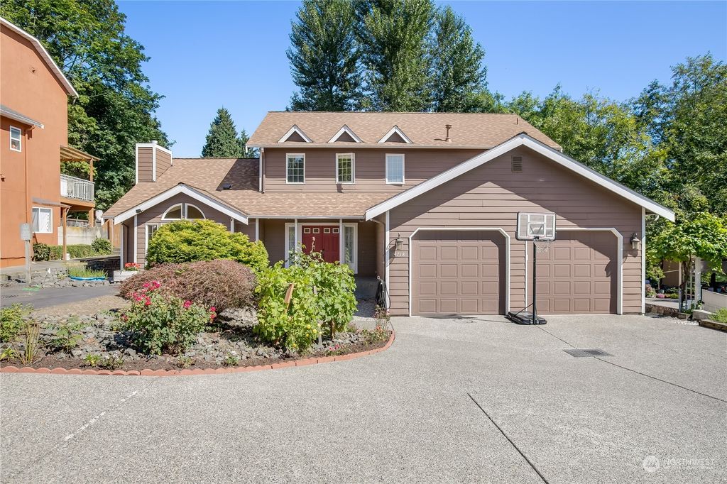 Photo of 4718 S 172nd Street, SeaTac, WA 98188 (MLS # 2145767)