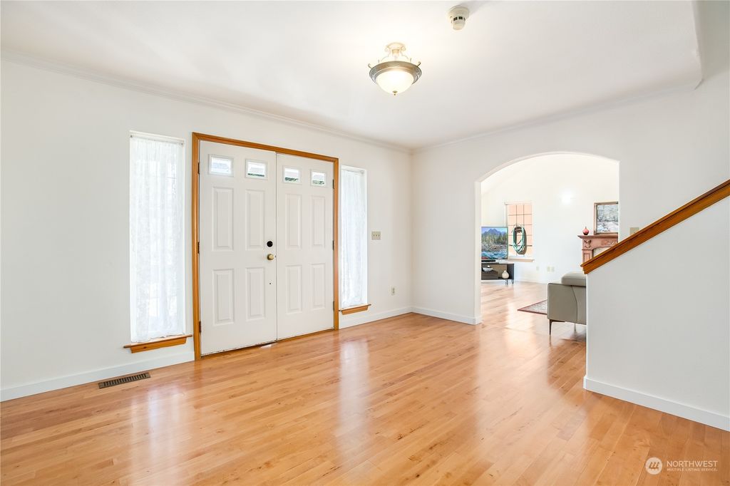 Photo of 4718 S 172nd Street, SeaTac, WA 98188 (MLS # 2145767)