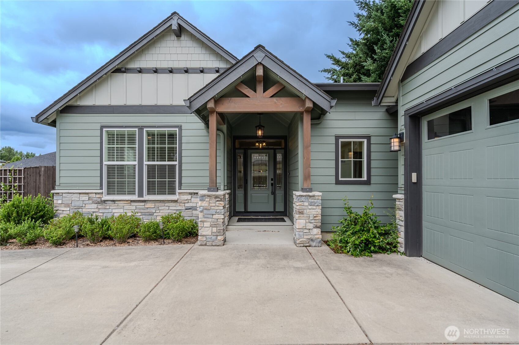 10816 NE 103rd Court