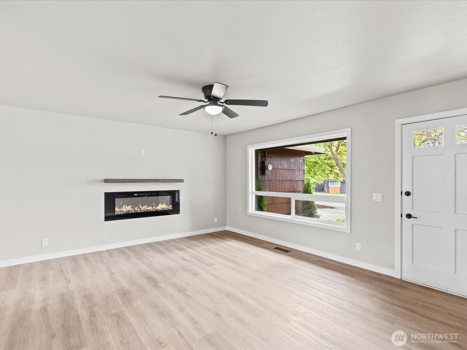 418 S 190th Street