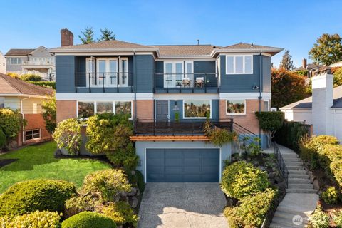 Photo of 2631 38th Avenue W, Seattle, WA 98199 (MLS # 2453888)