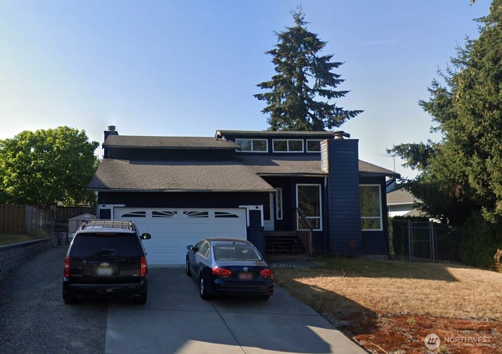 Photo of 27409 146th Avenue SE, Kent, WA 98042 (MLS # 2356985)