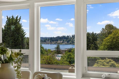 Photo of 11630 100th Avenue NE #B319, Kirkland, WA 98034 (MLS # 2537435)