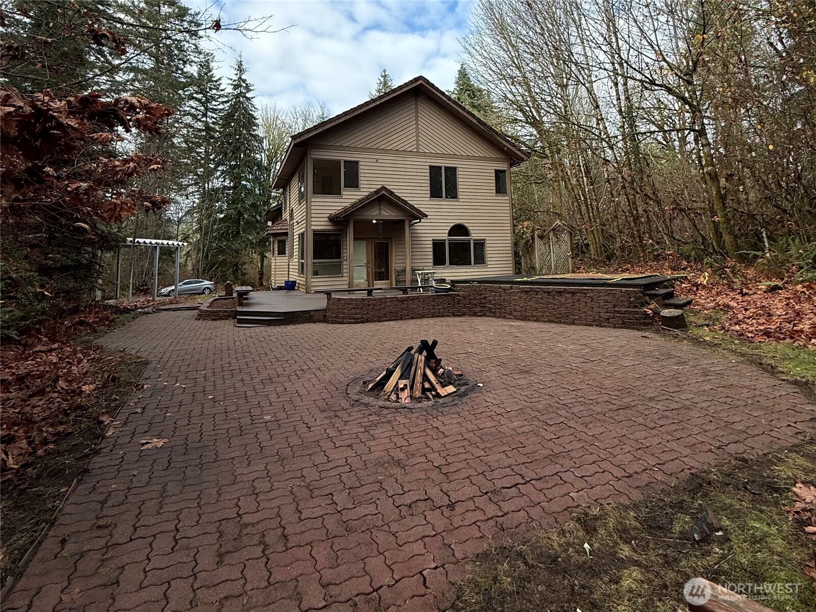 7940 Thornburg Street SW