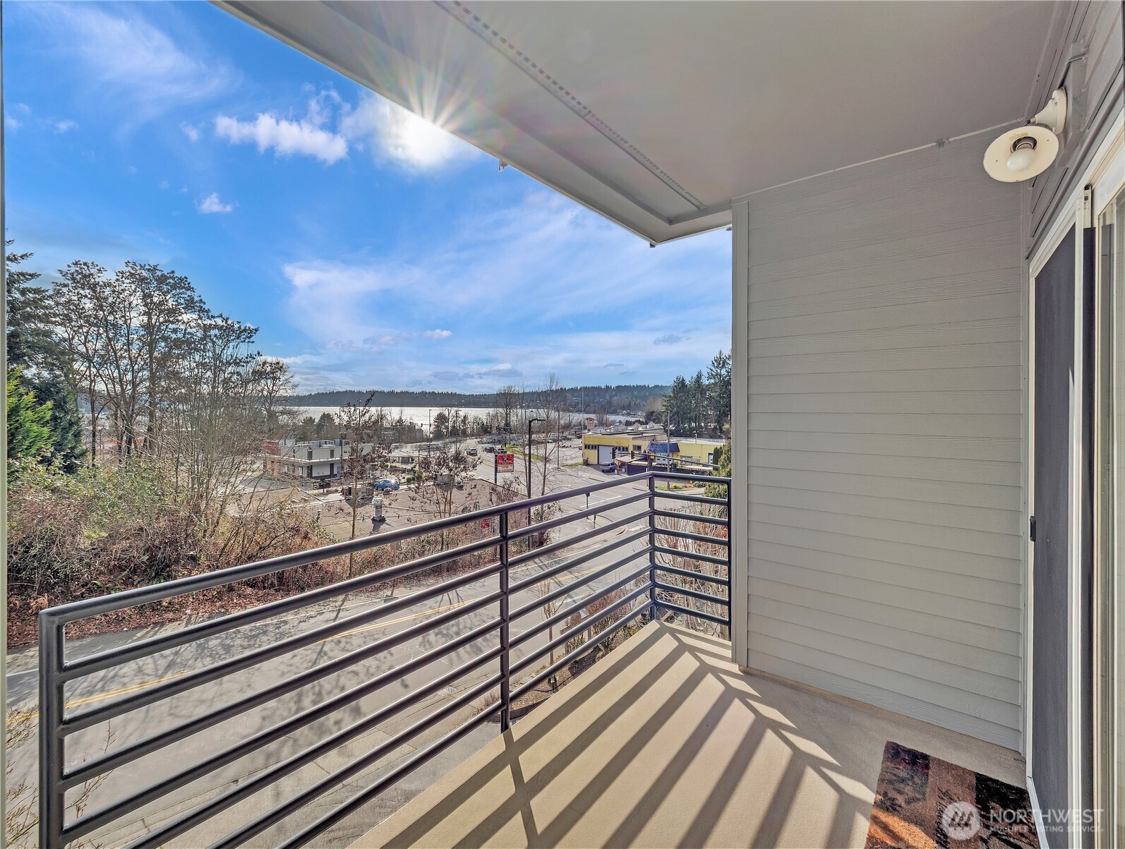 6100 NE 181st Street 4