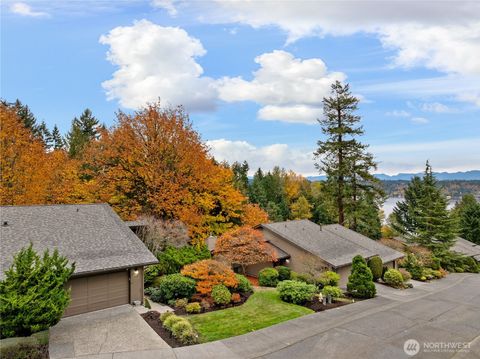 Photo of 118 168th Avenue NE, Bellevue, WA 98008 (MLS # 2451274)