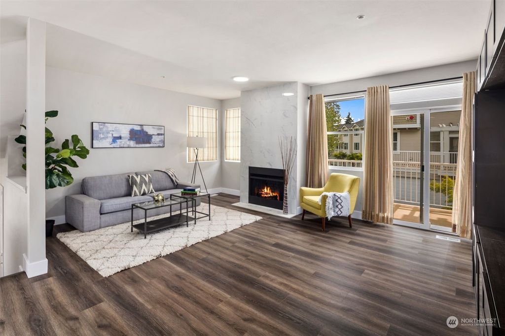 Photo of 11879 NE 163rd Place, Bothell, WA 98011 (MLS # 2130714)