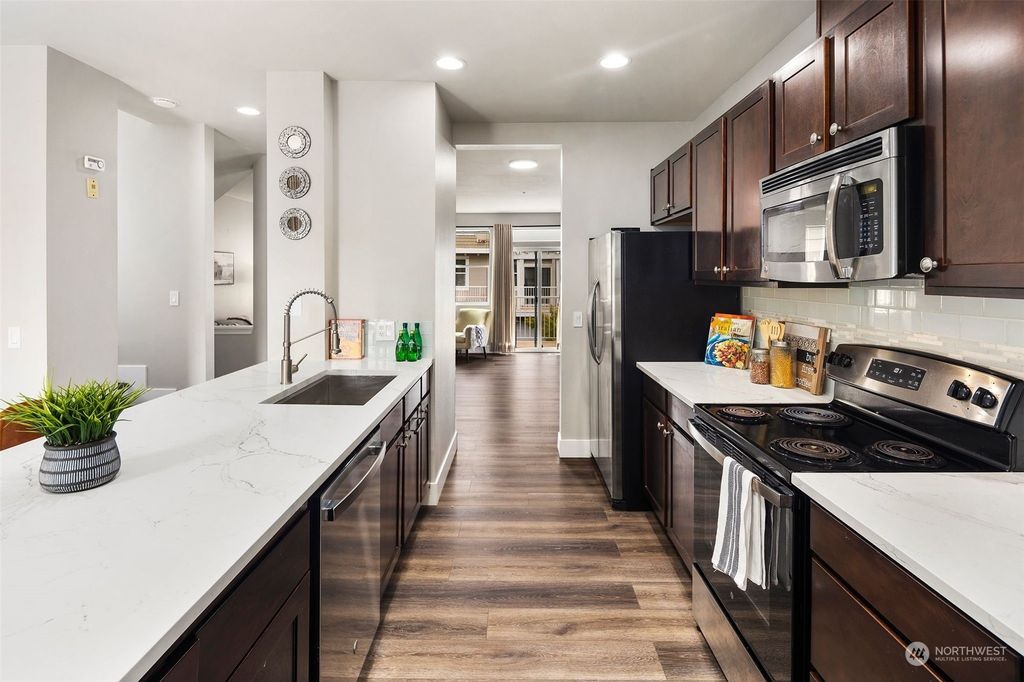 Photo of 11879 NE 163rd Place, Bothell, WA 98011 (MLS # 2130714)