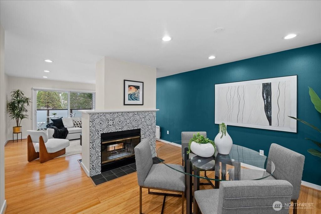 Photo of 5225 50th Avenue NE #206, Seattle, WA 98105 (MLS # 2490520)