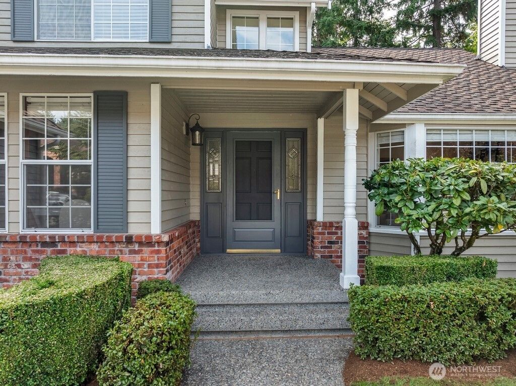 Photo of 14811 SE 66th Street, Bellevue, WA 98006 (MLS # 2439171)