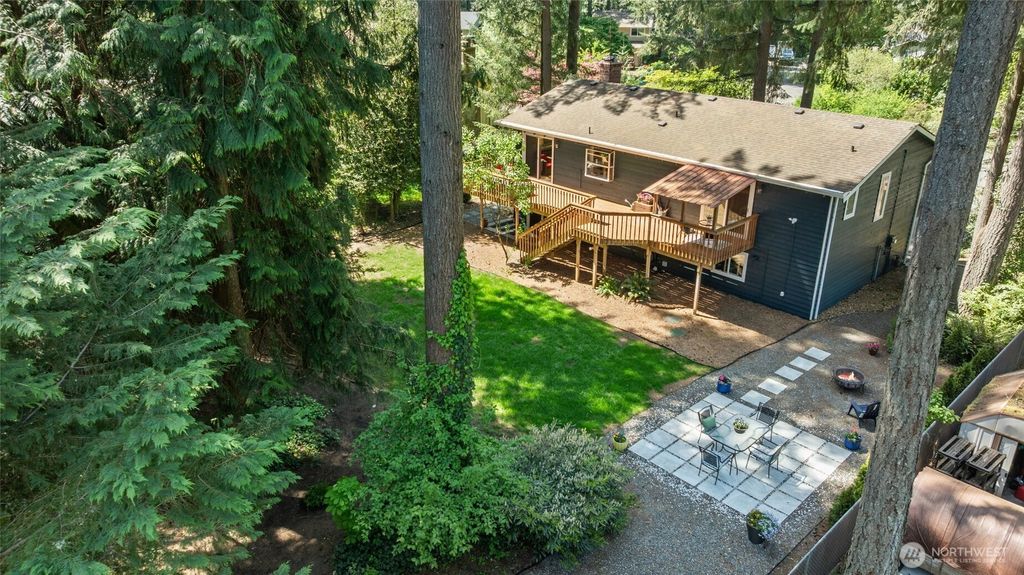 Photo of 16704 188th Place NE, Woodinville, WA 98072 (MLS # 2518156)