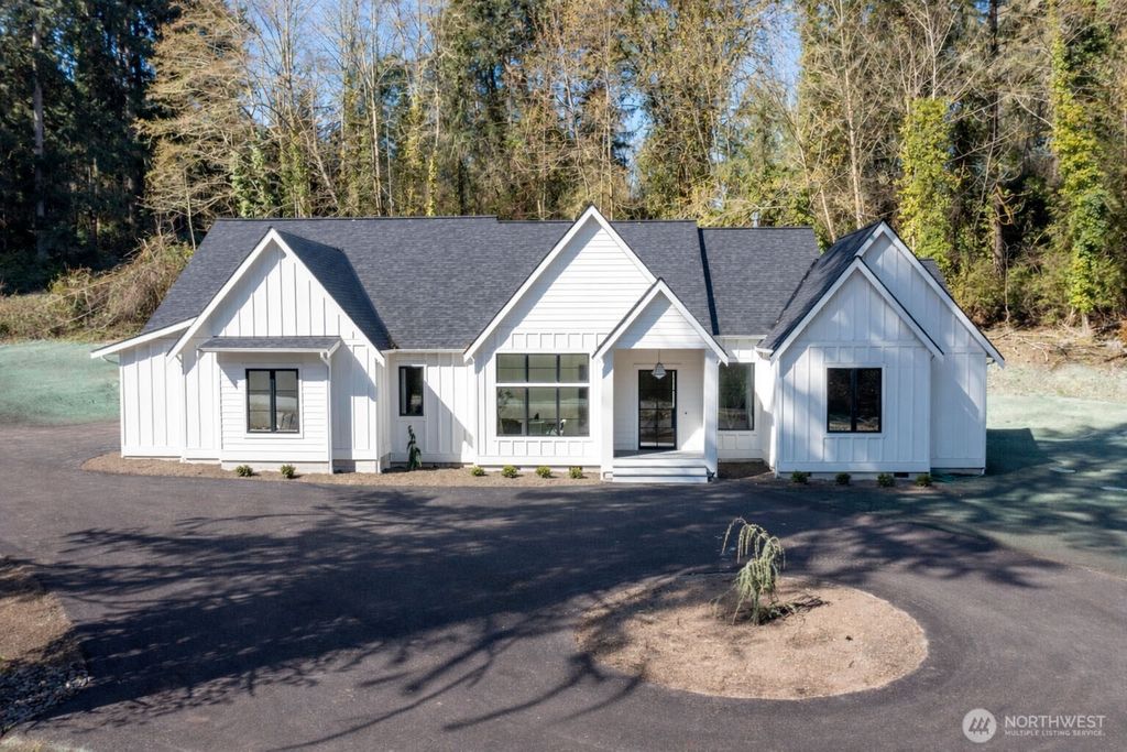 Photo of 275 Island Boulevard, Fox Island, WA 98333 (MLS # 2499286)