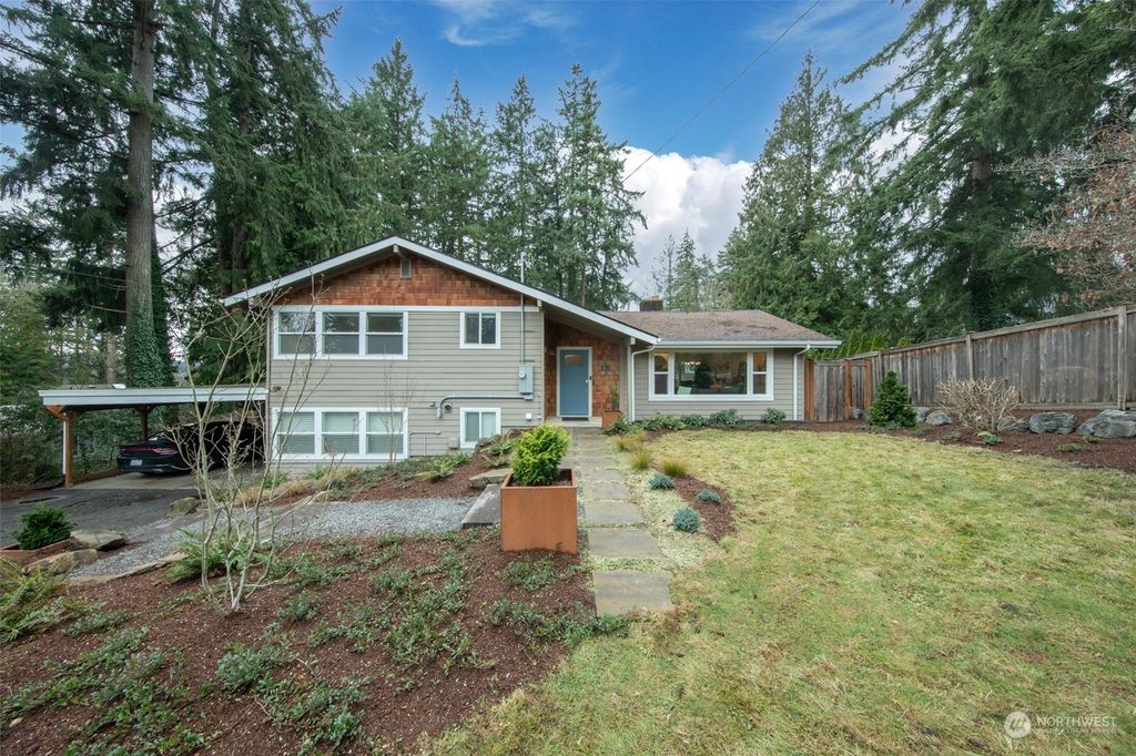 Photo of 19115 104th Avenue NE, Bothell, WA 98011 (MLS # 2191643)