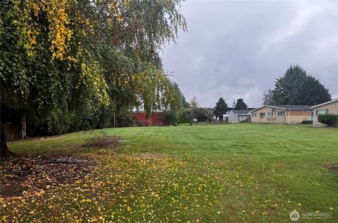 Photo of 15817 Manor Way Way, Lynnwood, WA 98087 (MLS # 2446669)