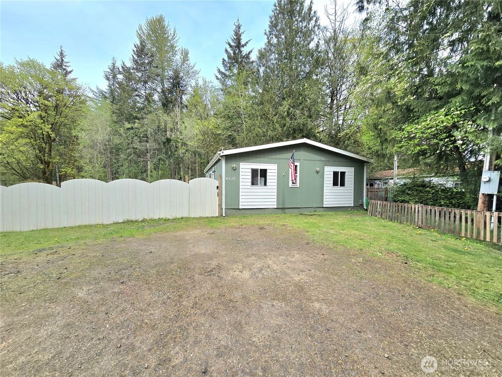 Photo of 4515 SE Inwood Ln, Port Orchard, WA 98367 (MLS # 2510642)