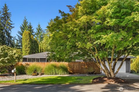 Photo of 12442 NE 6th Place, Bellevue, WA 98005 (MLS # 2434578) Photo of 12442 NE 6th Place, Bellevue, WA 98005 (MLS # 2434578)