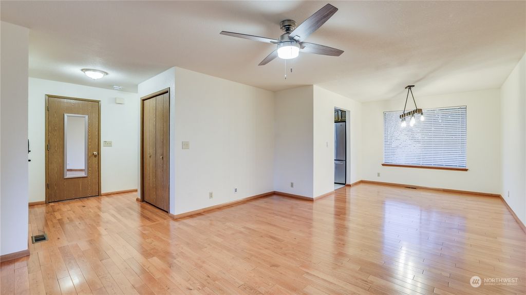 Photo of 14026 55th Avenue S, Tukwila, WA 98168 (MLS # 2182746)